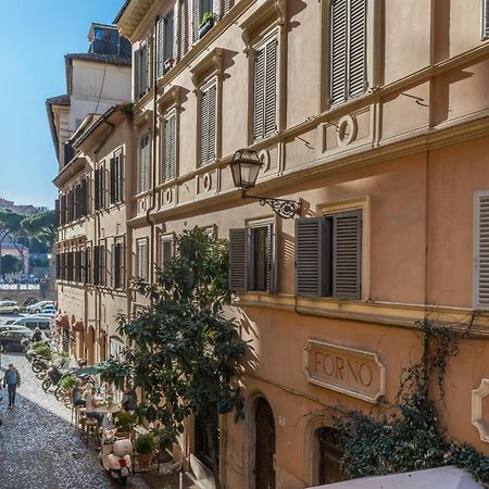 Lovely Spacious Apartment Near The Colosseum Roma Eksteriør bilde