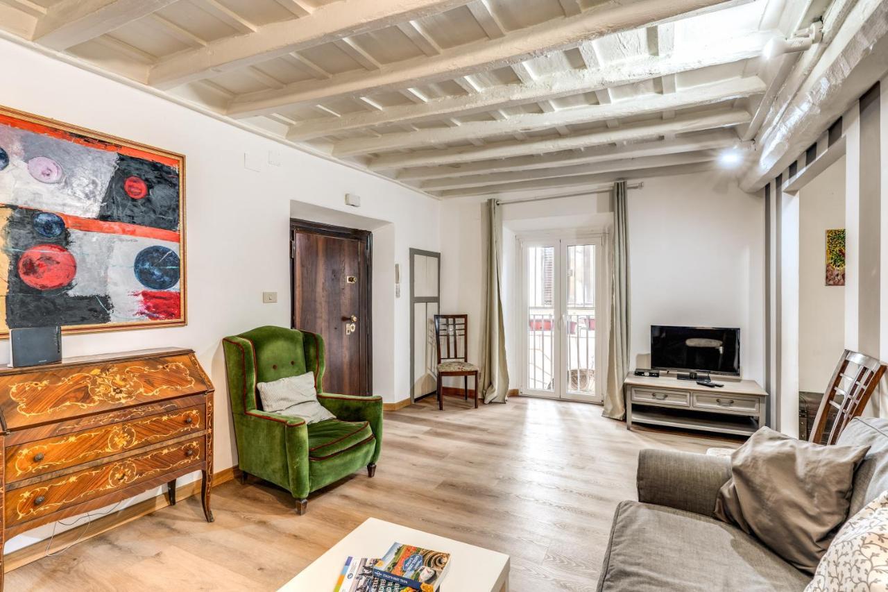 Lovely Spacious Apartment Near The Colosseum Roma Eksteriør bilde