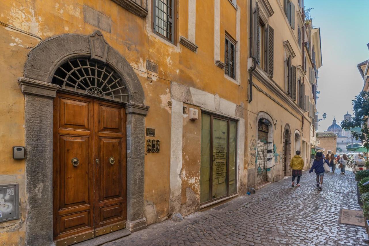 Lovely Spacious Apartment Near The Colosseum Roma Eksteriør bilde