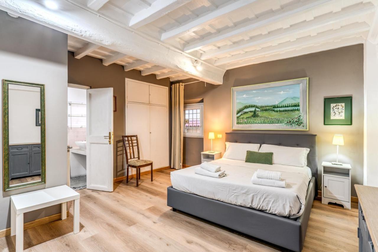 Lovely Spacious Apartment Near The Colosseum Roma Eksteriør bilde