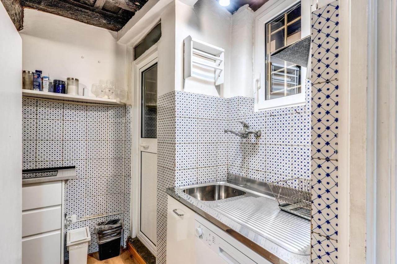 Lovely Spacious Apartment Near The Colosseum Roma Eksteriør bilde